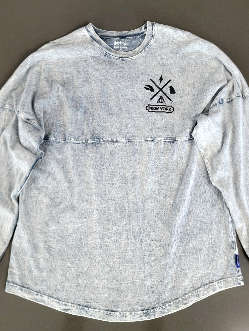 Harry Potter NYC Flagship Exclusive Spirit Jersey Gray Mineral Wash Size L Puff